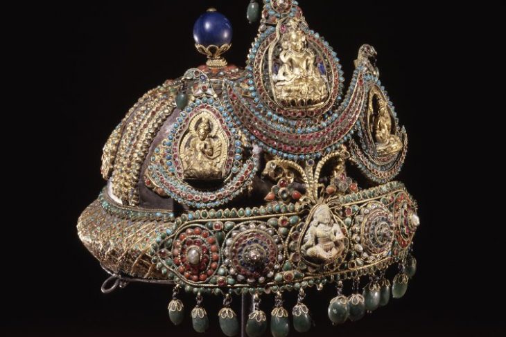 Head-dress / crown