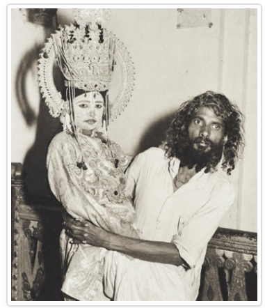 Ramayare Actor with His Bearer