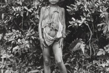 Jeune garçon dans la jungle, Népal(Young boy in the jungle, Nepal)